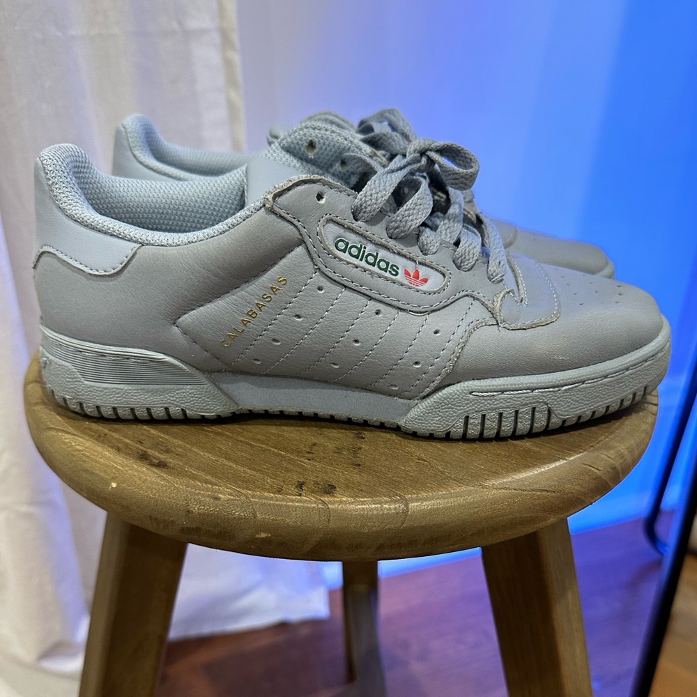 Yeezy Powerphase Calabasas “grey” 2017
